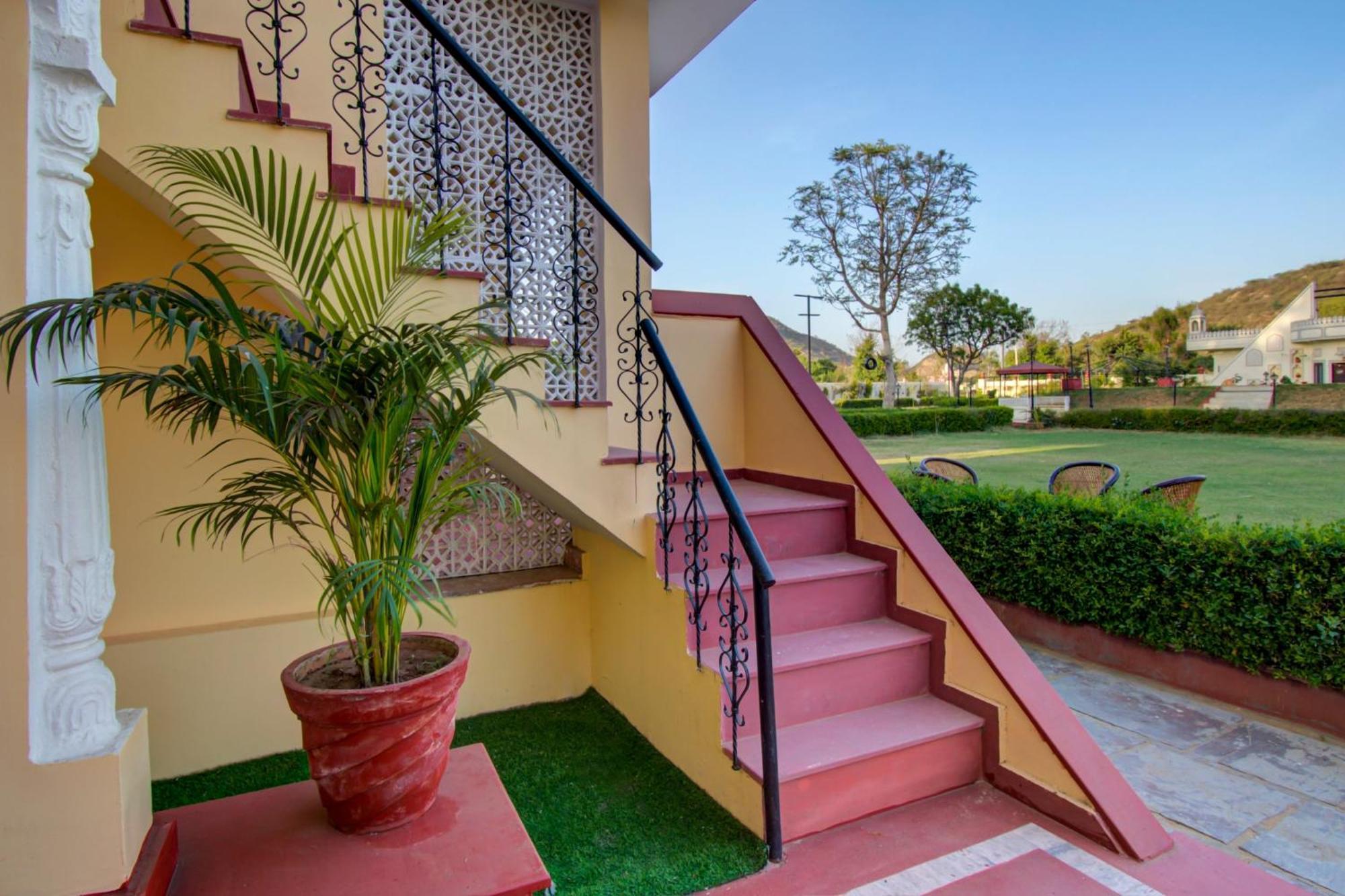 Palette - Rani Bagh Resort Jaipur Exterior photo